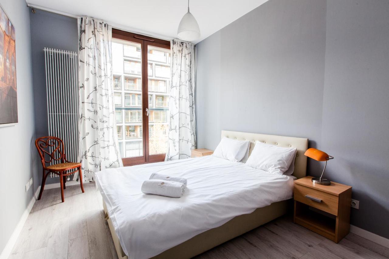 Warsaw Aparthotel Bagian luar foto