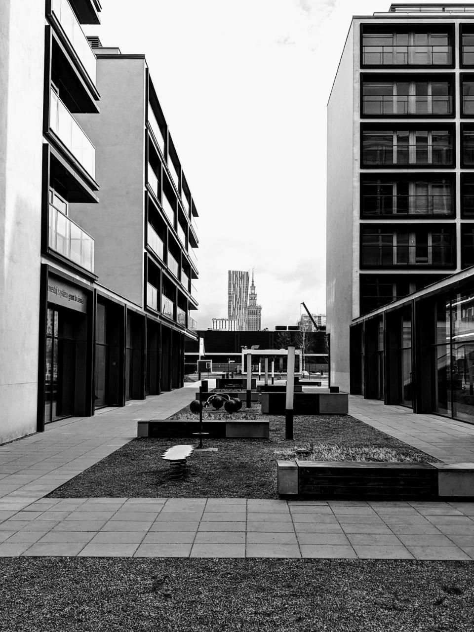 Warsaw Aparthotel Bagian luar foto