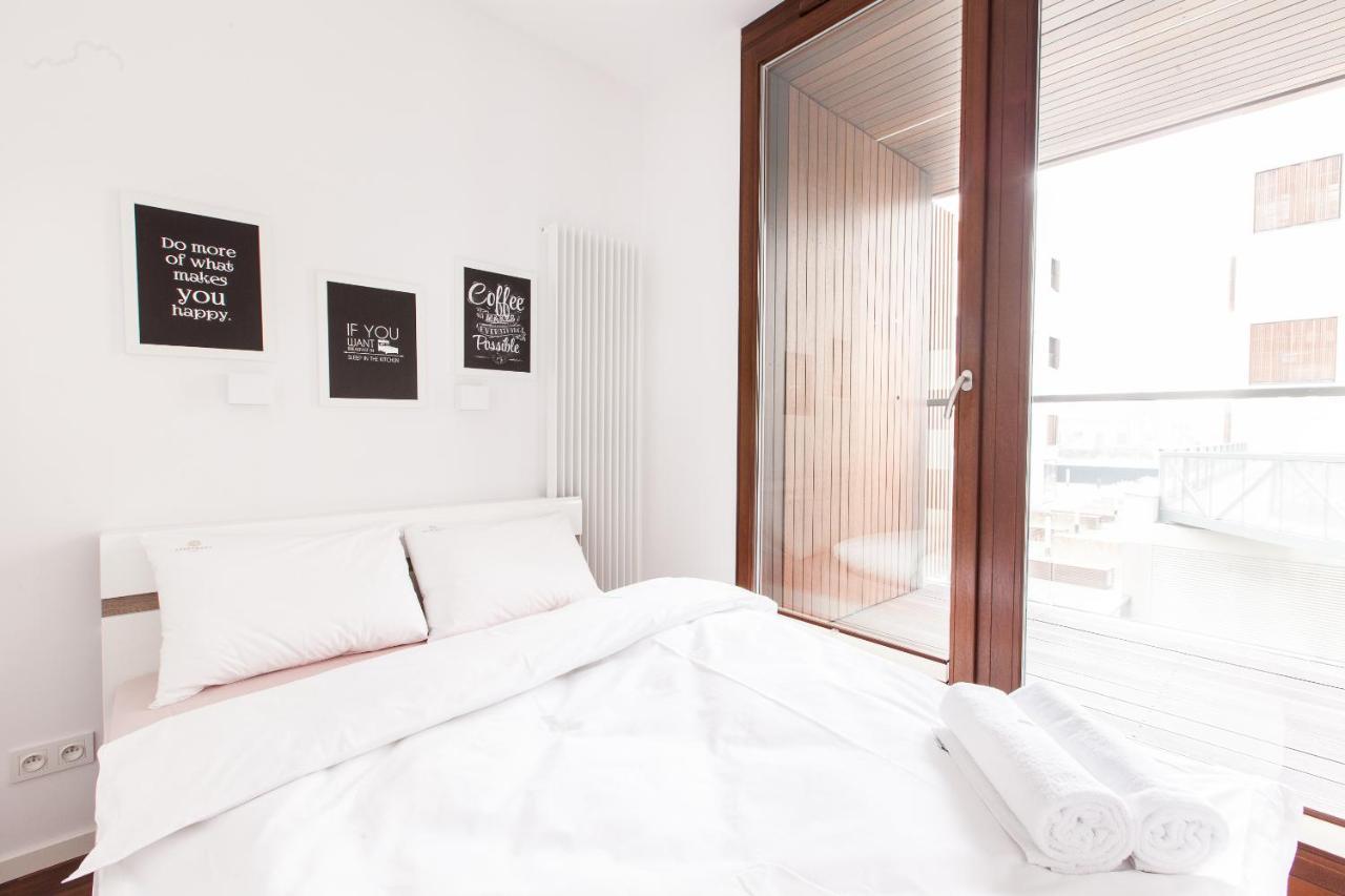 Warsaw Aparthotel Bagian luar foto